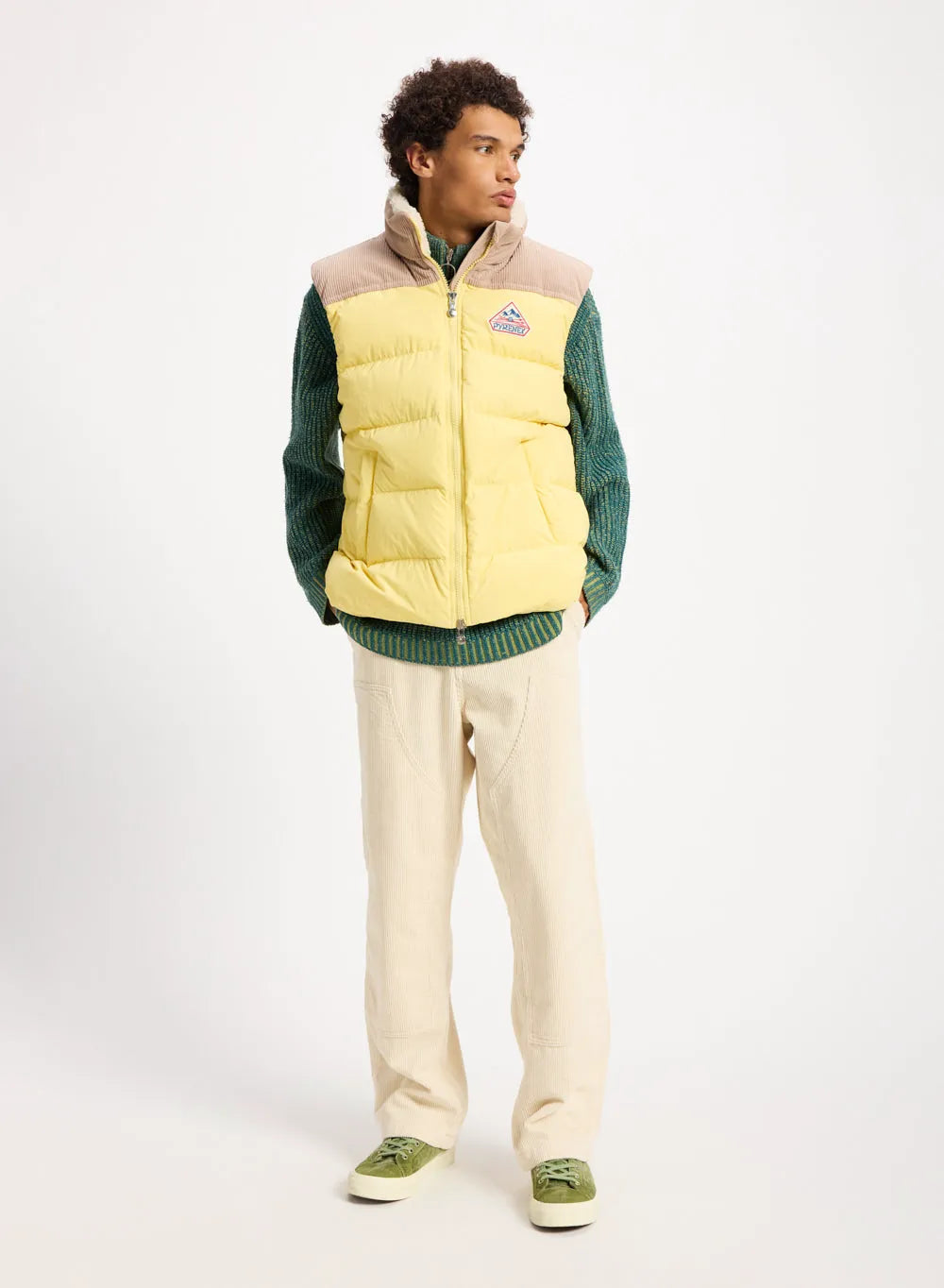 XS