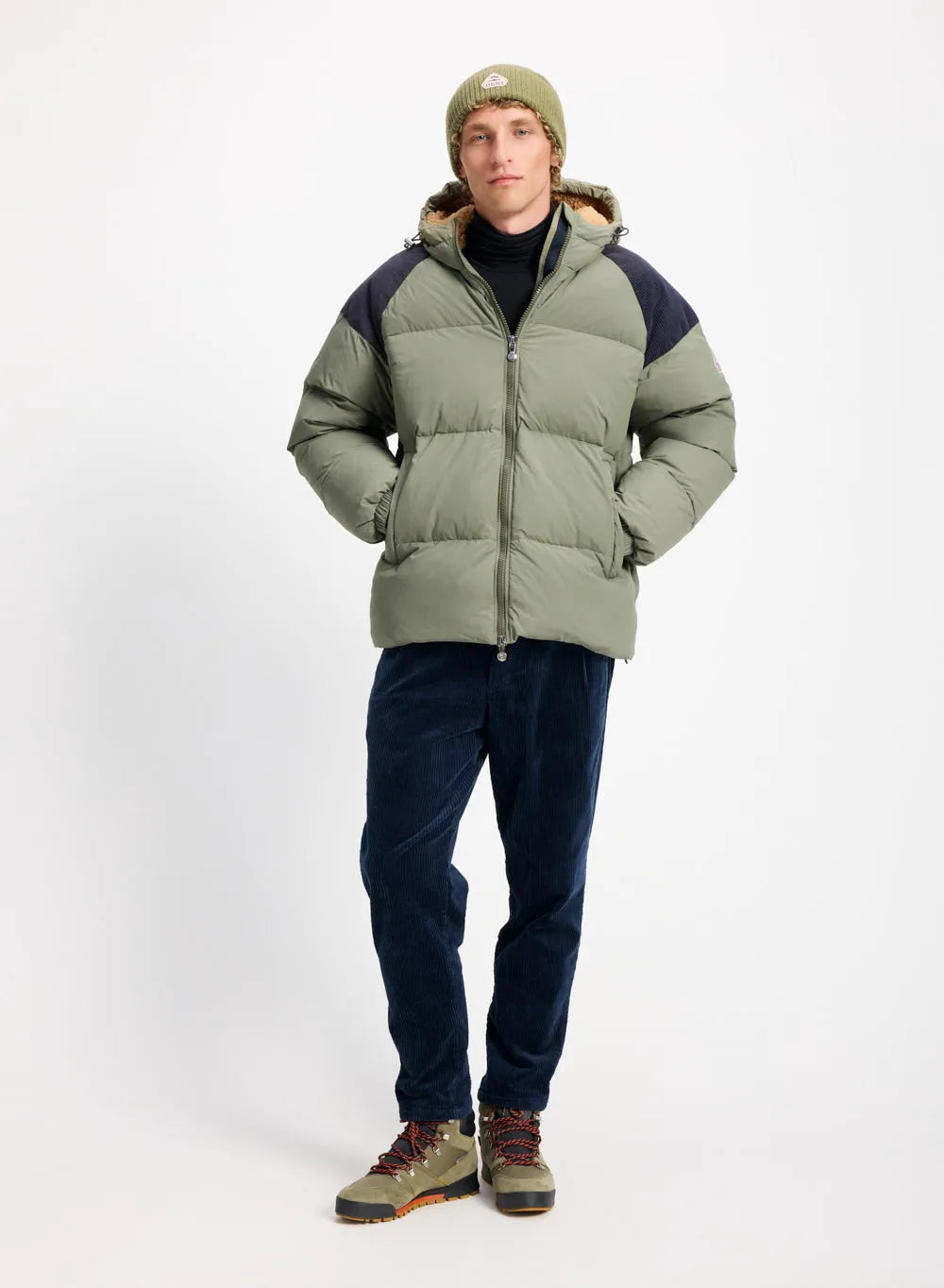 XS
