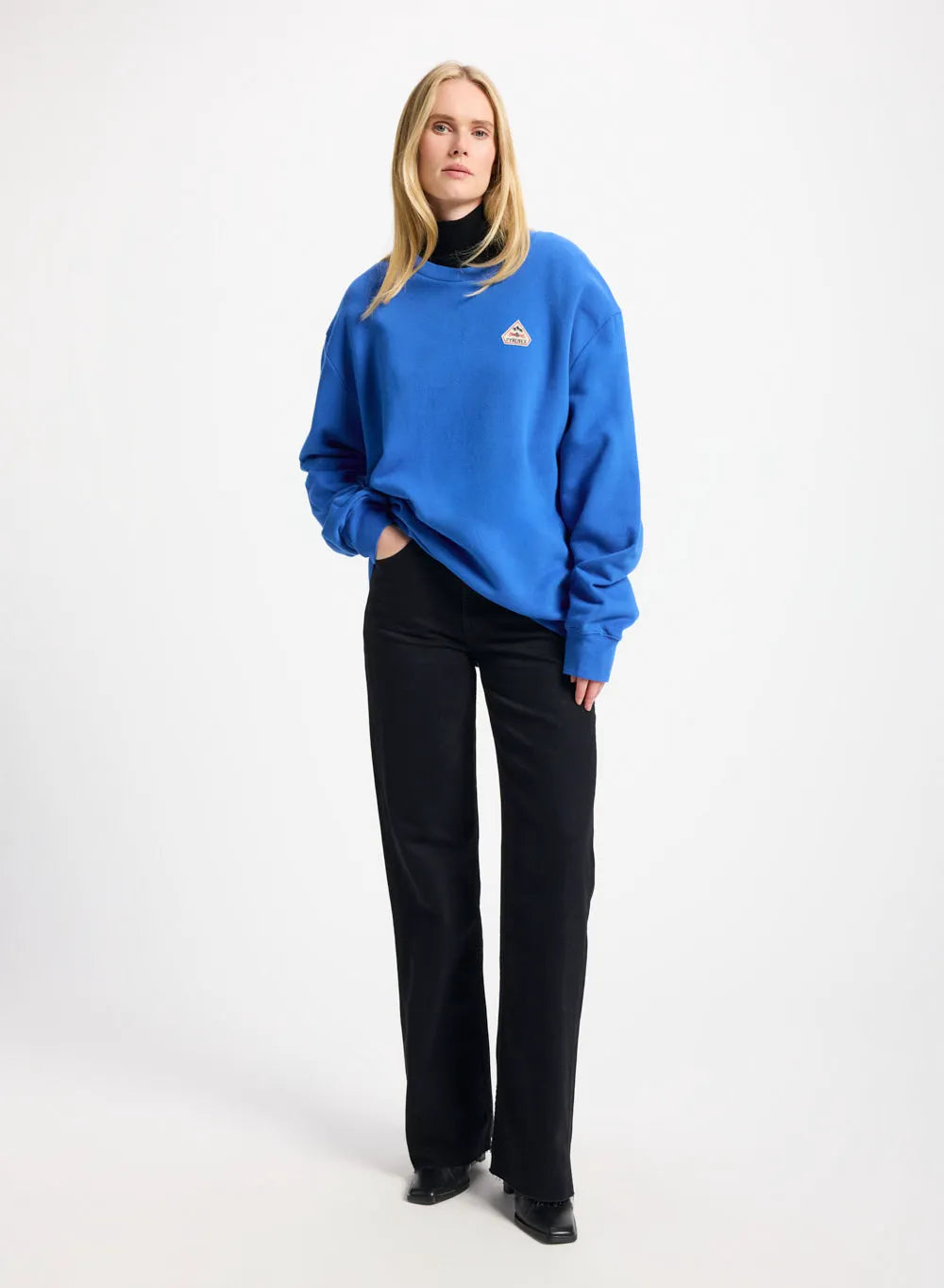 XS