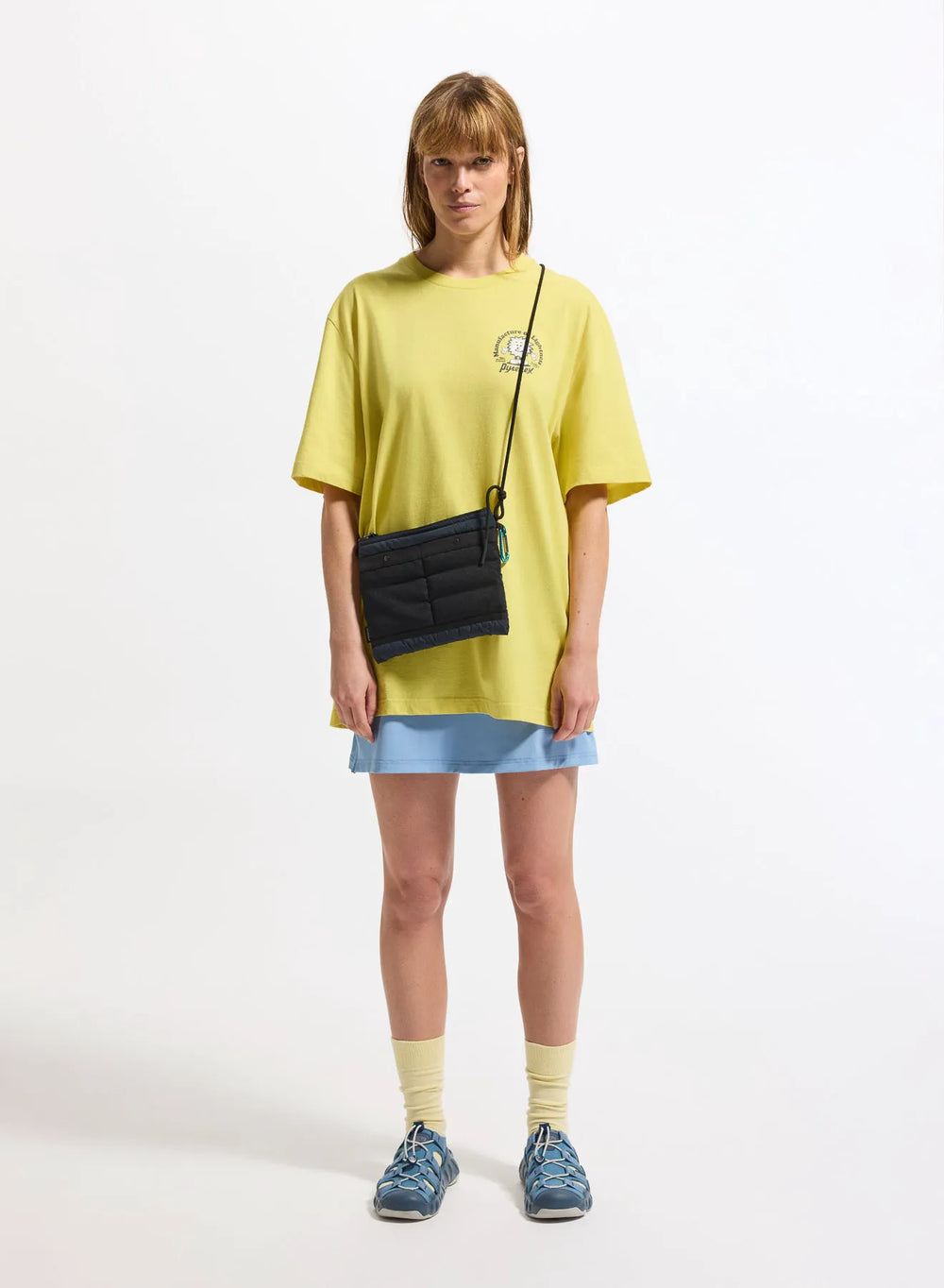 XS